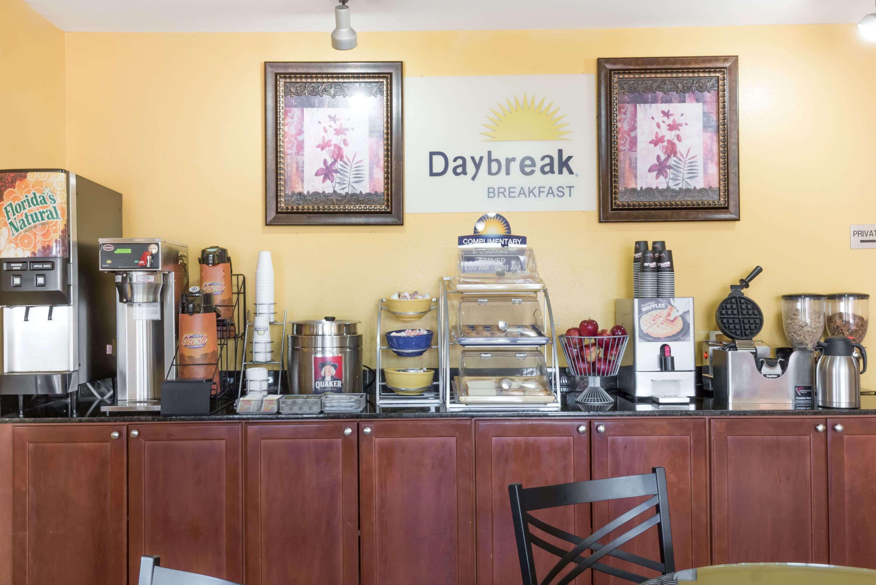 Days Inn By Wyndham Sulphur La Luaran gambar