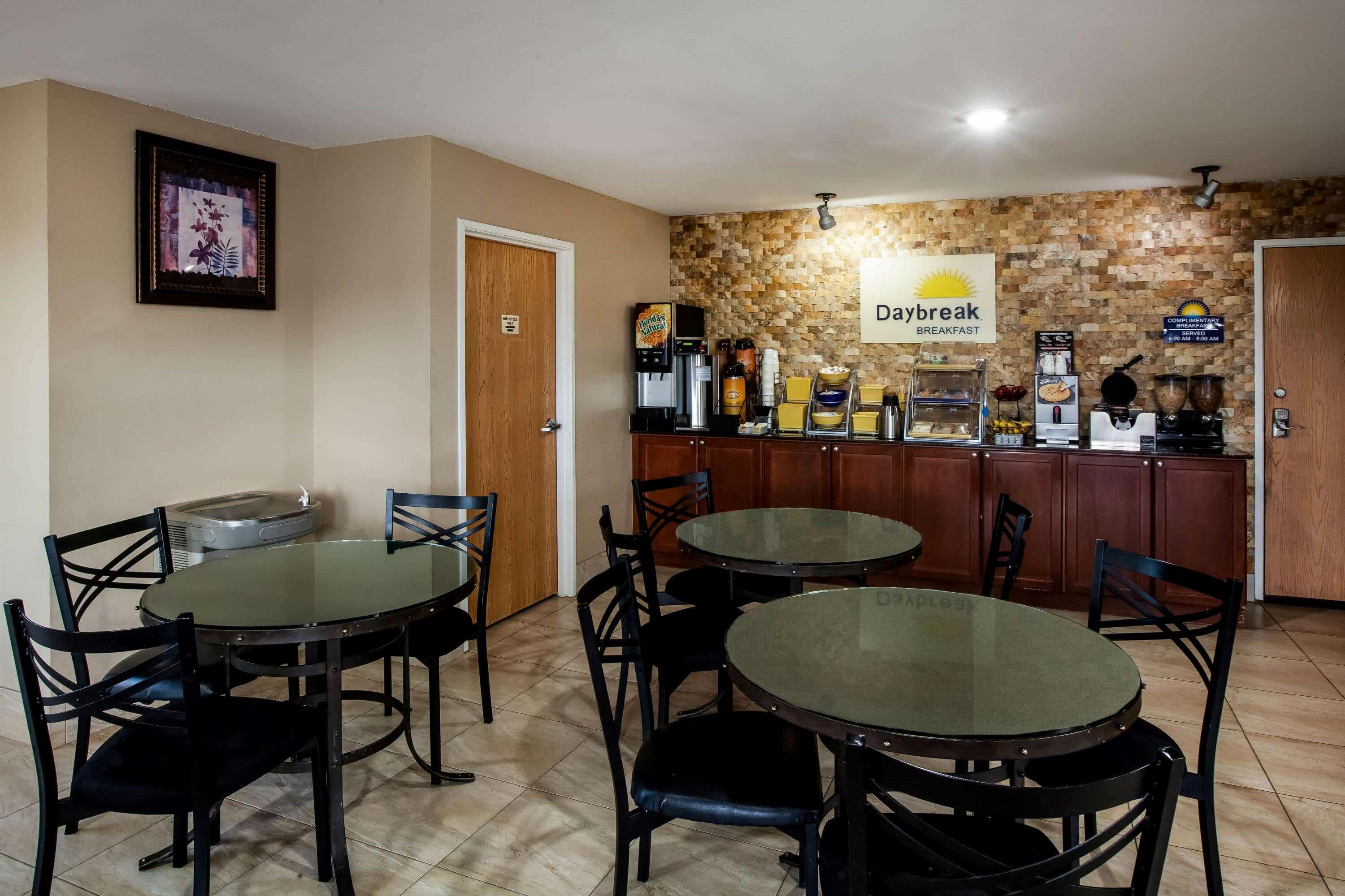 Days Inn By Wyndham Sulphur La Luaran gambar
