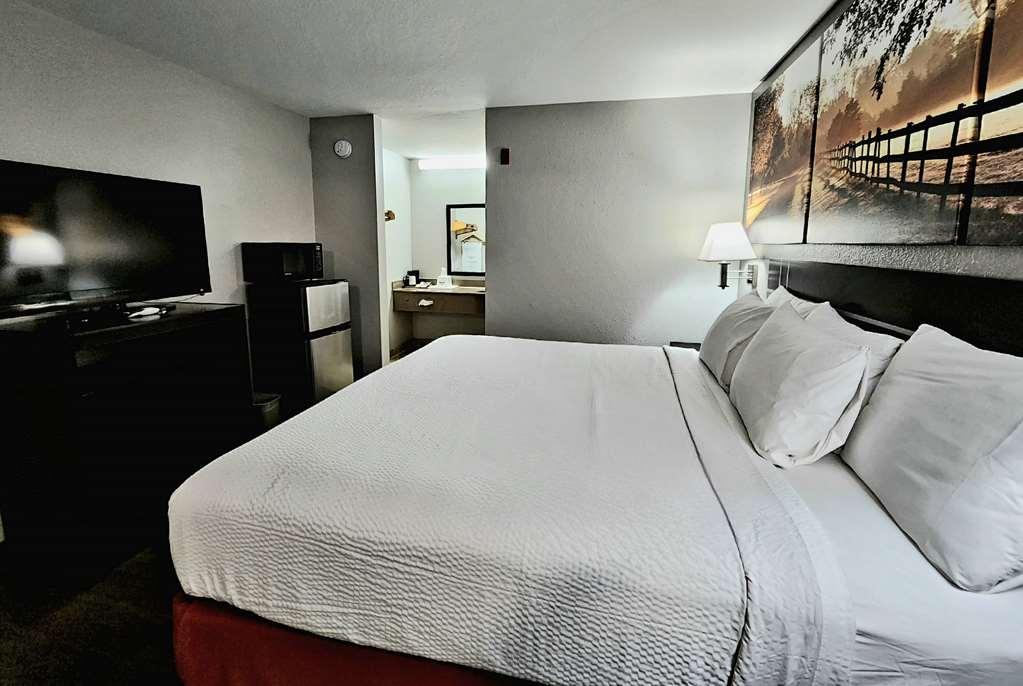Days Inn By Wyndham Sulphur La Bilik gambar