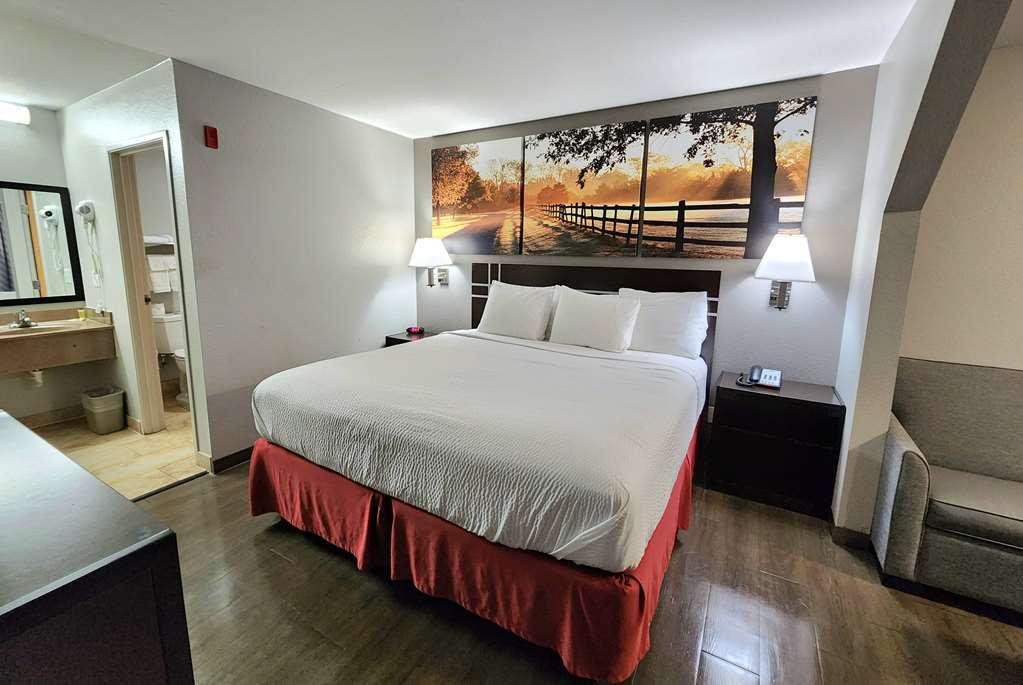 Days Inn By Wyndham Sulphur La Bilik gambar