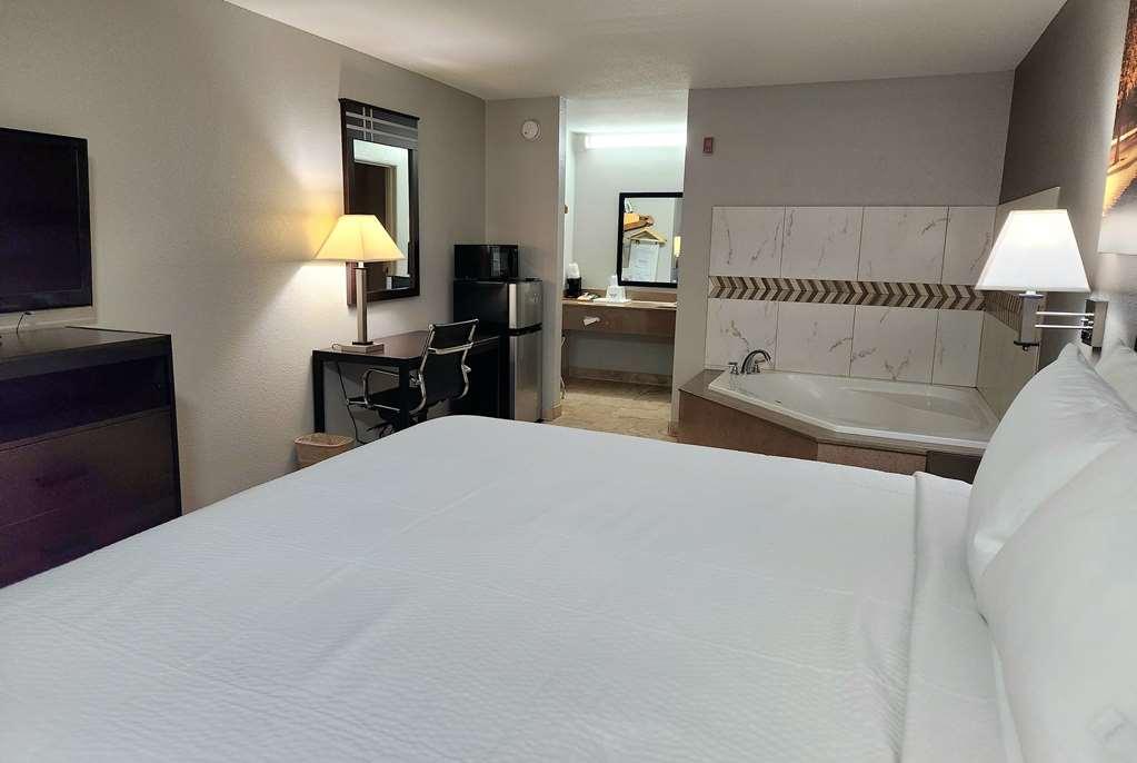 Days Inn By Wyndham Sulphur La Bilik gambar